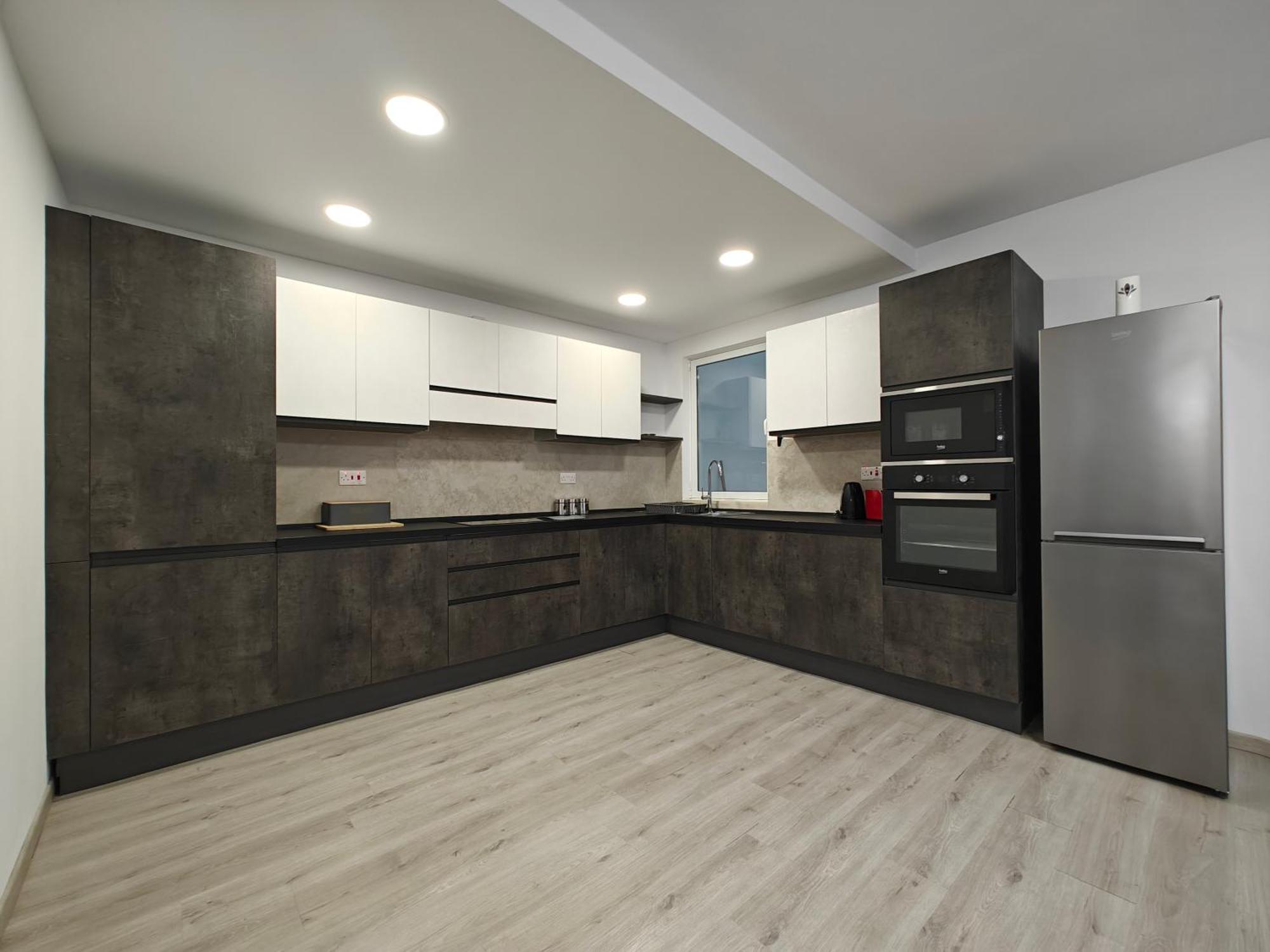 Modern Apartment With Large Outdoor Area - Sleeps 7, Close To Malta International Airport Luqa Exterior foto